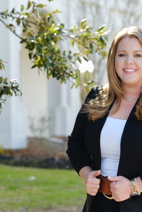 Portrait of Cassie Brydels, Realtor.